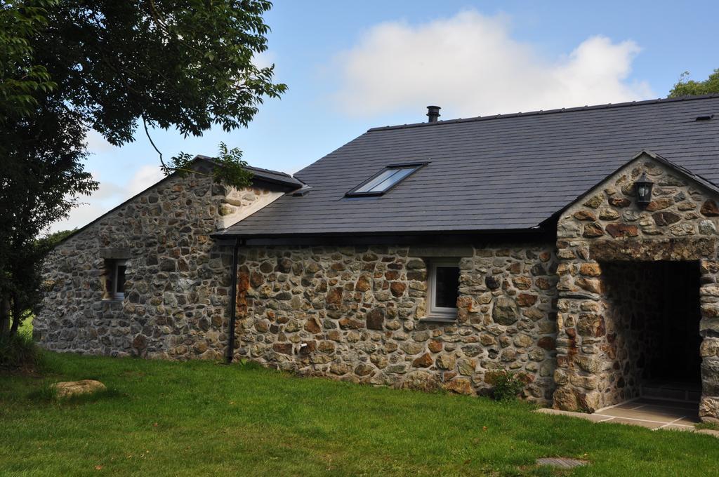 Villa The Barn At Cae Bach Gwalchmai Esterno foto