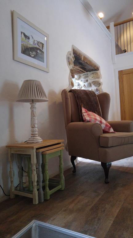 Villa The Barn At Cae Bach Gwalchmai Esterno foto