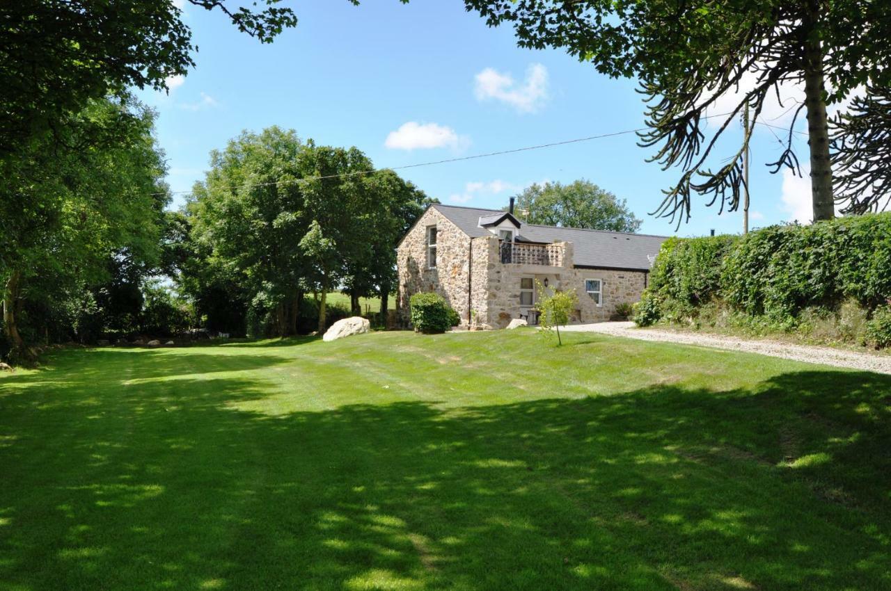 Villa The Barn At Cae Bach Gwalchmai Esterno foto
